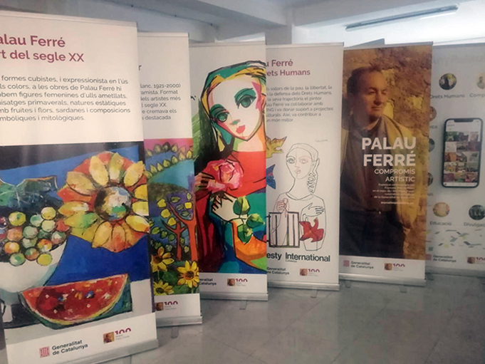 Expositores rollup popup banner xbanner photocall